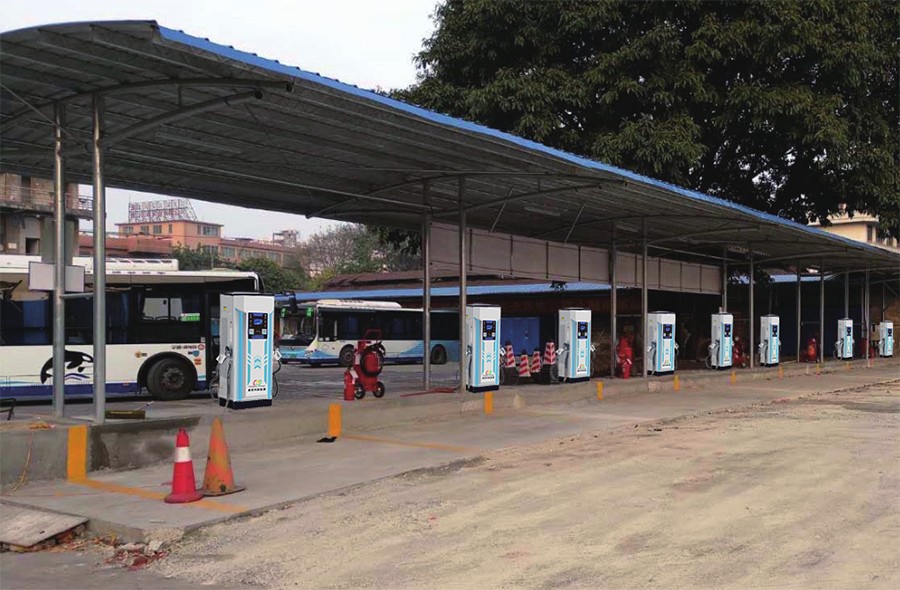 太原市公交站充電站